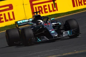 Hamilton: "Las curvas 11 y 12 son una locura, ni tocamos el freno"