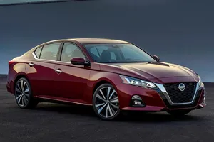 Nissan Altima 2019: la berlina japonesa se moderniza