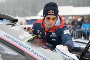 Thierry Neuville defiende su liderato en el Rally de México