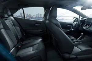 El nuevo Corolla Hatchback nos descubre el interior del Toyota Auris