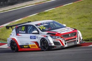 El WTCR sí tendrá neumático exclusivo para Nürburgring