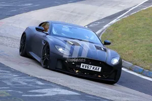 El nuevo Aston Martin DBS Superleggera en vídeo desde Nürburgring