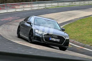 El nuevo Audi S8 ha aparecido totalmente desnudo en Nürburgring