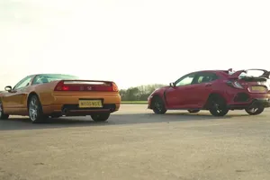 Honda Civic Type R 2017 vs Honda NSX 2005: ¿cuál es más rápido?