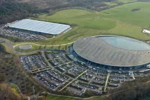 McLaren Group sufre una nueva reestructuración
