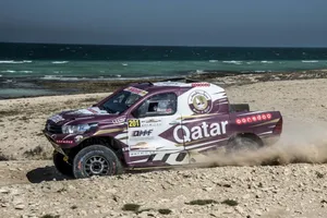 Nasser Al-Attiyah regresa a la acción en el Qatar Rally