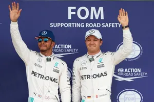 Rosberg: "Los rivales de Hamilton deben aprovechar, porque siempre vuelve"