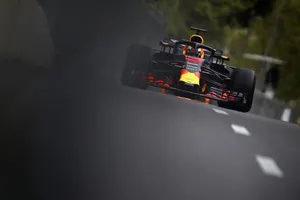 Ricciardo: "Seguimos en el grupo de los favoritos"
