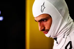 Sainz advierte del salto de neumáticos: "Hay mucha degradación"