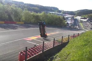 Así fue el terrible accidente del BR1 de SMP Racing en Spa