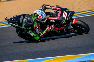 El héroe local Johann Zarco consigue la pole del GP de Francia