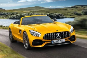 Mercedes-AMG GT S Roadster: un nuevo miembro se suma a la familia