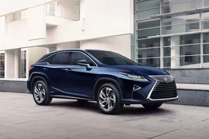 El Lexus RX 450h incorpora el acabado Business Plus