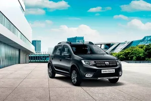 El Dacia Sandero Stepway se vuelve más asequible con la edición Urban