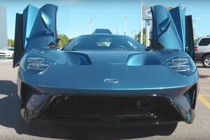 John Cena firma un acuerdo con Ford por la venta de su Ford GT 2017