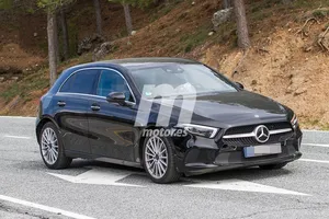 El nuevo Mercedes Clase A híbrido cazado totalmente al descubierto