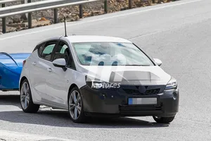El nuevo Opel Astra 2019 se deja ver en el sur de Europa