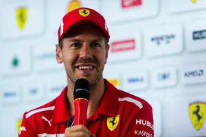Vettel, sobre Bottas: "Dejarme pasar no es mi definición de las carreras"