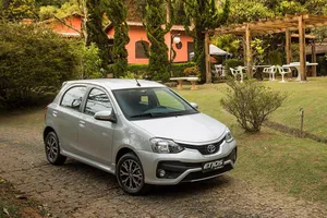 Argentina - Noviembre 2017: El Toyota Etios se lleva la medalla de plata