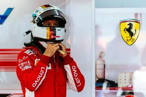 Vettel asume su error: "Fue mi culpa, me quedé sin espacio ni agarre"