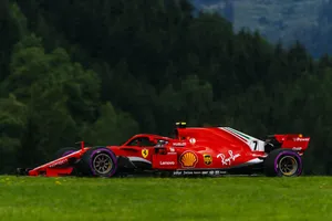 Ferrari saca partido de la fragilidad de Mercedes