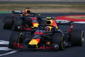 Los frenos acaban con la carrera de Verstappen: "El pedal se fue al fondo"
