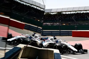 Los Williams saldrán desde el pitlane a causa de un fallo aerodinámico