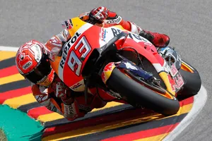 Novena pole consecutiva de Marc Márquez en Sachsenring