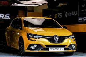 Renault Mégane RS Trophy 2019, más potencia siempre es bienvenida
