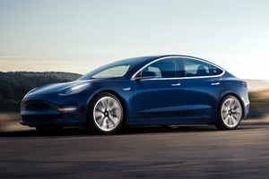 El Tesla Model 3 es tan caro de asegurar como un Porsche 911