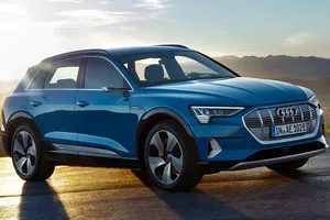 El nuevo Audi e-tron cuenta con el asistente de voz Alexa de Amazon