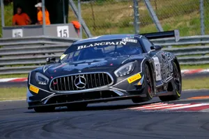 Mercedes se reparte las poles de la Sprint Cup en Hungría