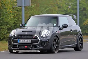 El desarrollo del nuevo MINI Cooper Works GP comienza con las primeras mulas