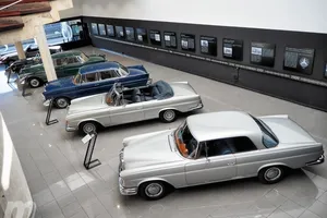 Visitamos el Museo Aguinaga de coches clásicos de Mercedes