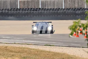 Un nuevo Porsche 911 RSR está en camino, ¿será turbo?