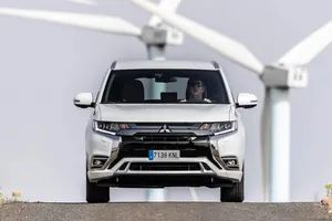 7 razones que hacen del Mitsubishi Outlander PHEV 2019 un SUV único