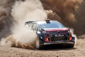 Citroën vuelve a un tiempo presente en el Rally de Gales