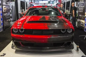 Dodge SRT Demon lightweight de fibra de carbono por Speedkore para el SEMA 2017