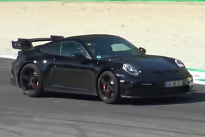 El nuevo Porsche 911 GT3 2020 exprime su motor atmosférico en Monza