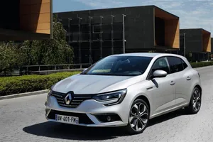 Los planes de futuro de Renault reducirán la oferta diésel apostando por los híbridos