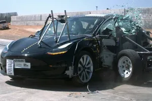 El Tesla Model 3 es el vehículo más seguro probado por la NHTSA