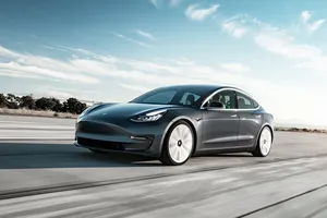 Los primeros Tesla Model 3 llegarán a Europa a comienzos de 2019