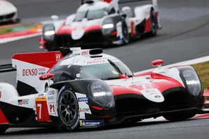 Toyota conquista un doblete en casa, con Alonso, Buemi y Nakajima segundos
