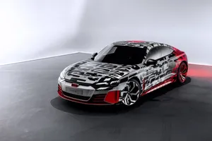 Audi destapa el concept car del e-tron GT un día antes del Salón de Los Ángeles