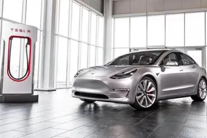 Tesla ya acepta reservas del Model 3 en China, primeras entregas en 2019