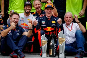 Horner cree que la evolución de Verstappen forzó la marcha de Ricciardo