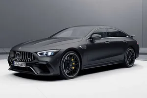 El nuevo Mercedes-AMG GT 4 Puertas luce más deportivo con el paquete Aero