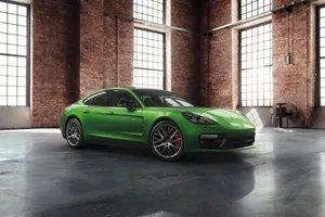 Porsche Exclusive pone un toque muy particular sobre los Panamera GTS