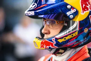 Thierry Neuville, intervenido con éxito de su rodilla