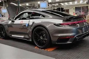 ¡Nueva filtración de Porsche! Esta vez, la nueva generación 992 del 911 Turbo